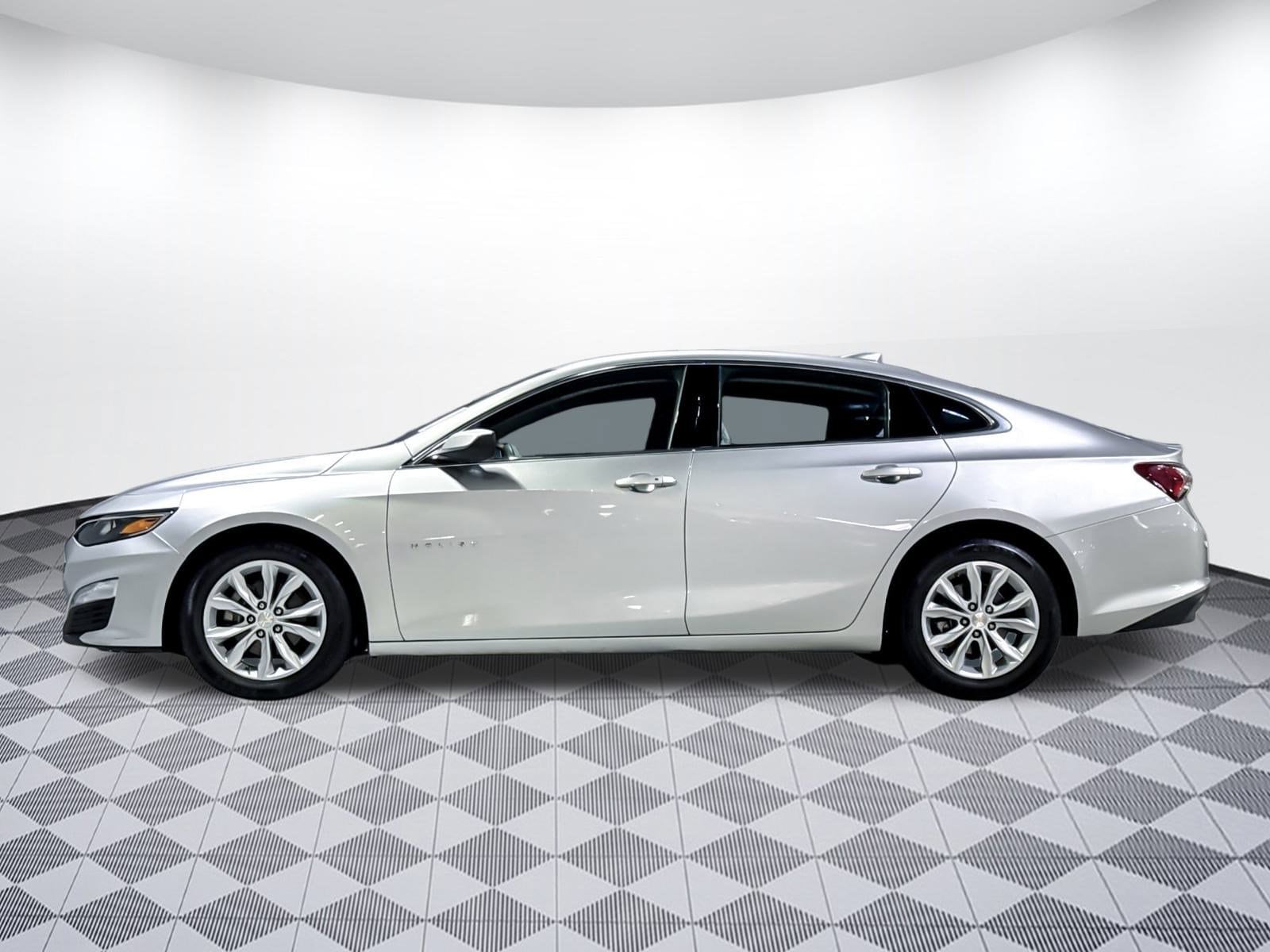 Used 2022 Chevrolet Malibu 1LT with VIN 1G1ZD5STXNF140490 for sale in Concord, CA