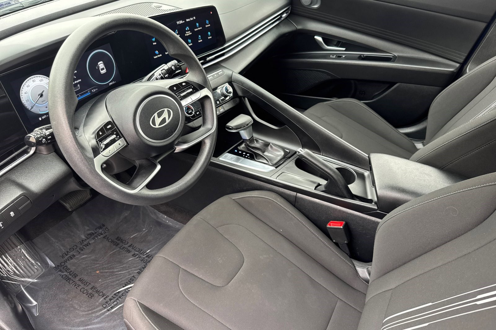 2024 Hyundai Elantra SEL photo 4