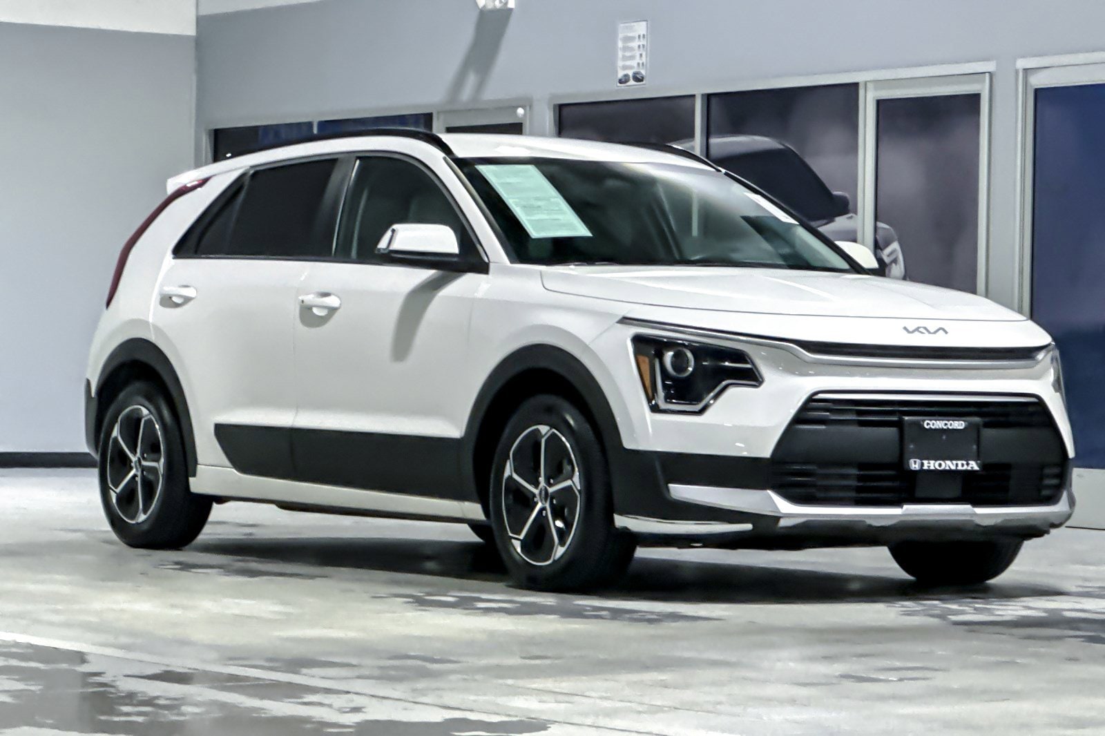 2023 Kia Niro EX photo 5