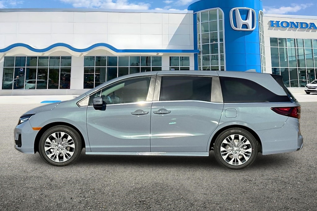 New 2026 Honda Odyssey Touring Van Passenger