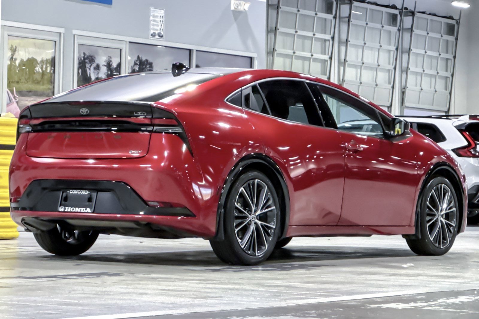 2024 Toyota Prius Limited photo 3