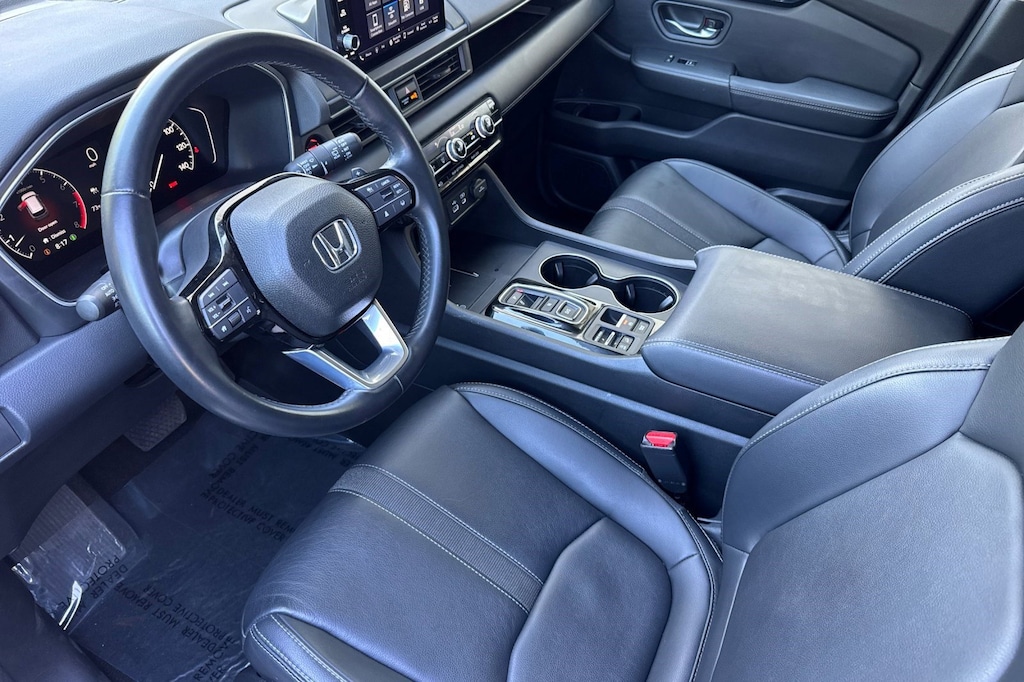 Used 2025 Honda Pilot EX-L SUV