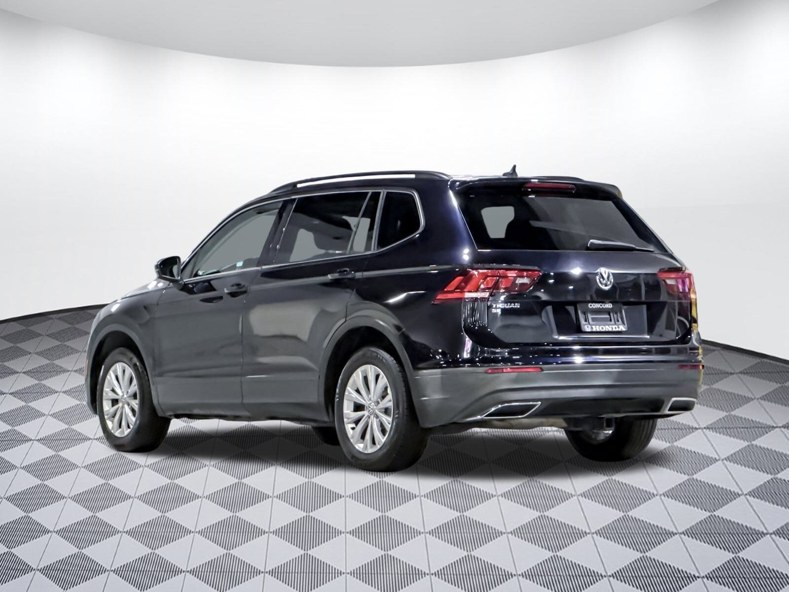 2019 Volkswagen Tiguan SE photo 3