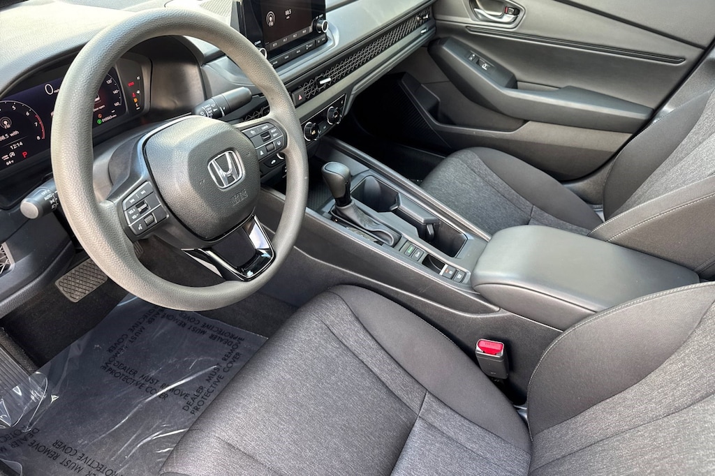 Used 2025 Honda Accord SE Sedan