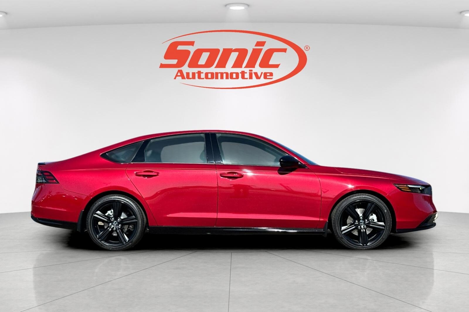2025 Honda Accord Hybrid Sport-L photo 3