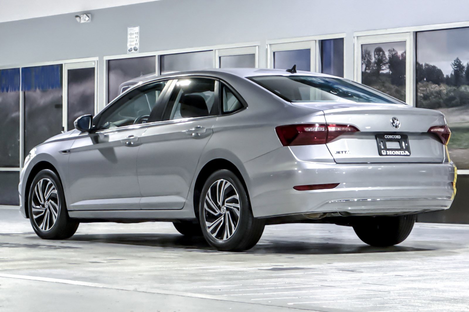2021 Volkswagen Jetta 1.4T SEL photo 3