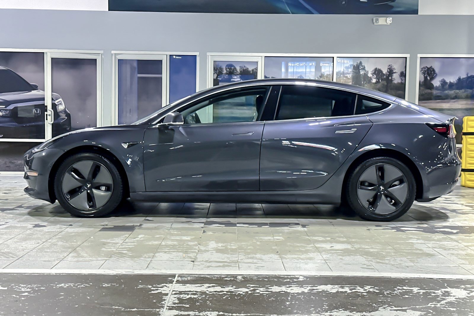 Used 2018 Tesla Model 3 Long Range Dual Motor with VIN 5YJ3E1EB8JF119500 for sale in Concord, CA