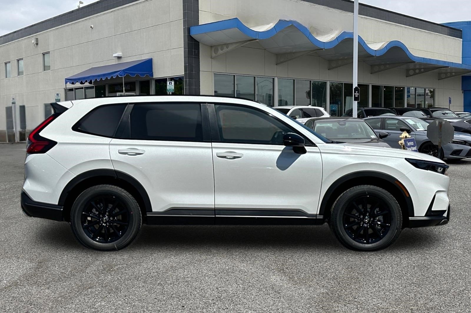 2026 Honda CR-V Hybrid Sport-L photo 6