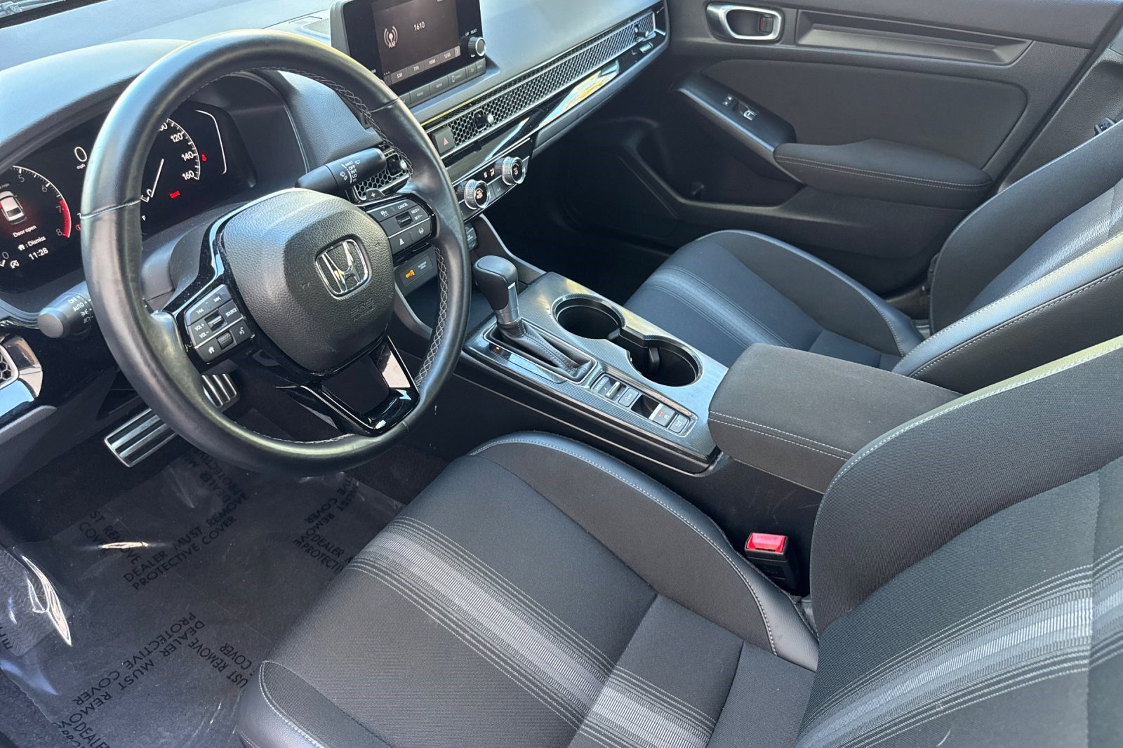 2024 Honda Civic Sport photo 4