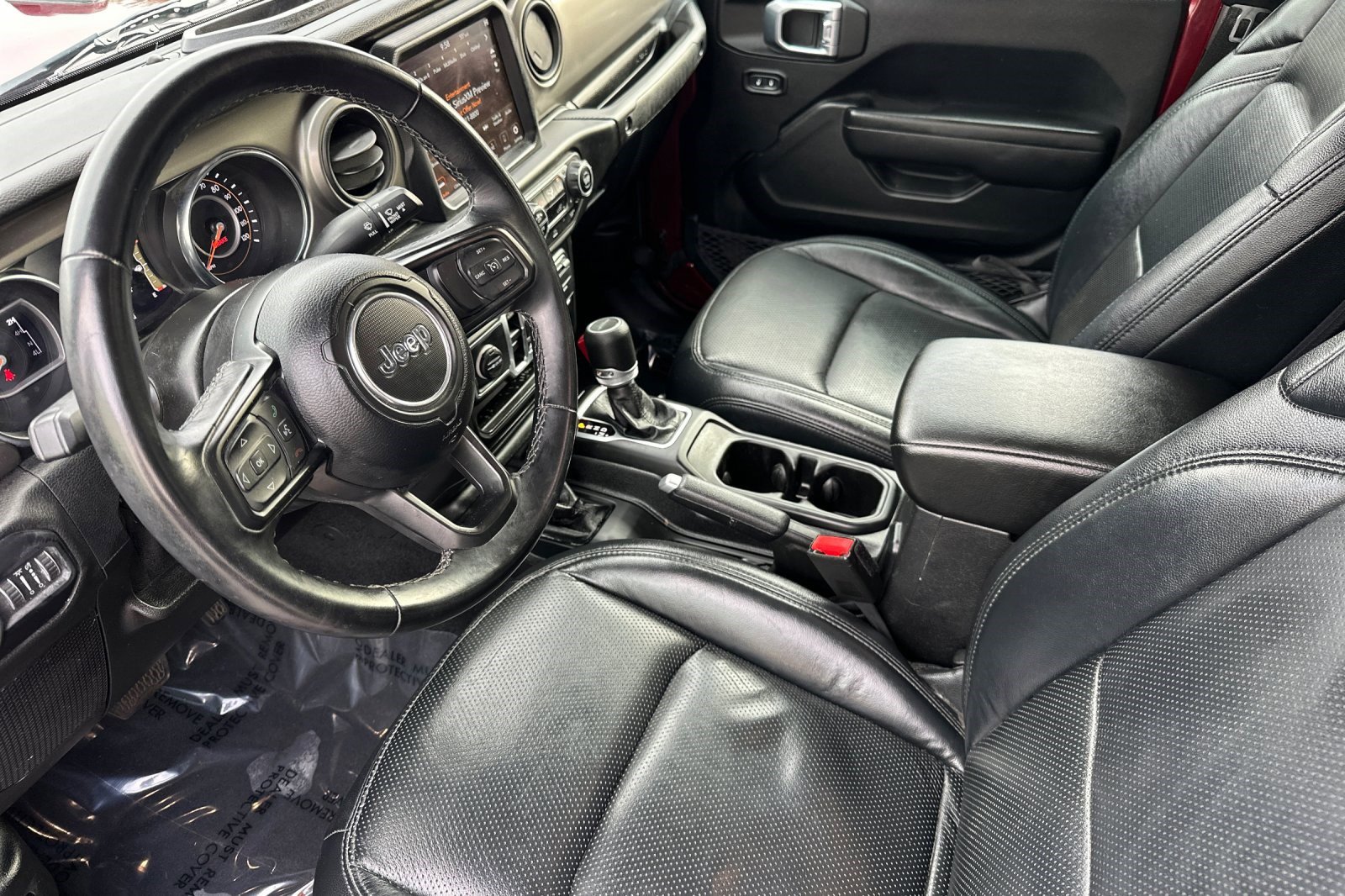 2021 Jeep Gladiator Sport photo 4