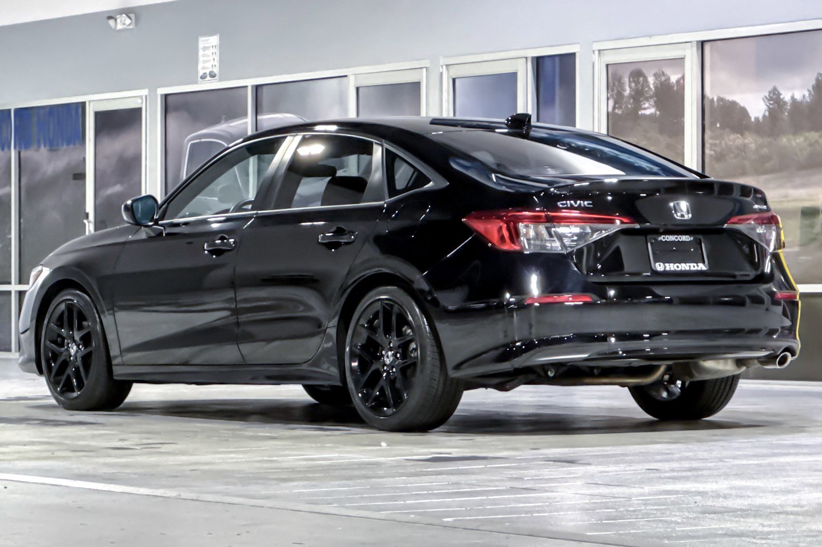 2024 Honda Civic Sport photo 3