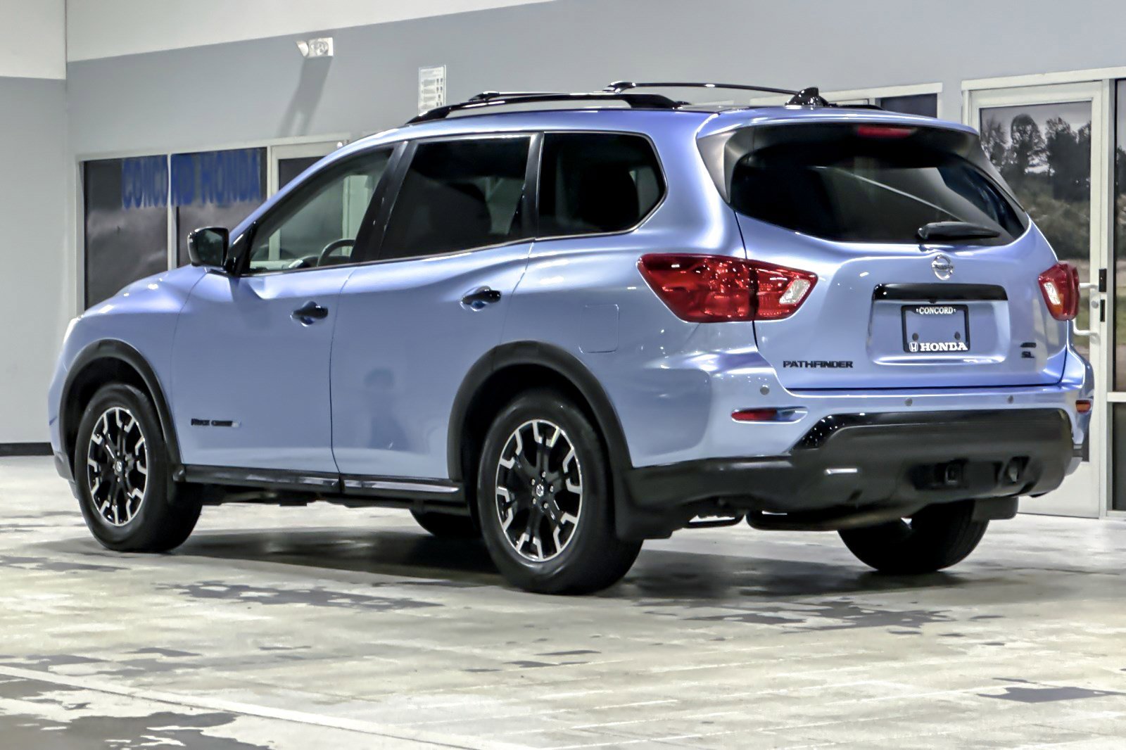2020 Nissan Pathfinder SL Rock Creek photo 4