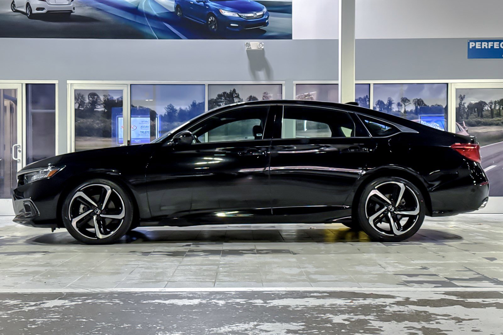 2022 Honda Accord Sport 1.5T photo 2