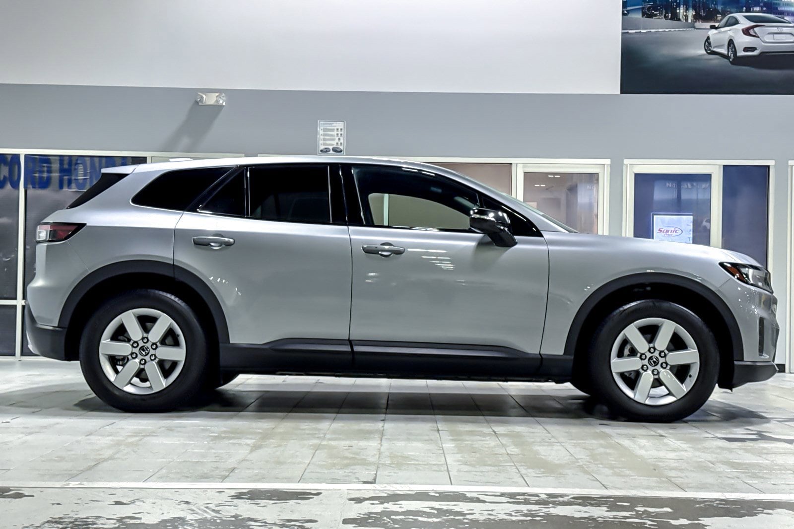 2024 Honda Prologue EX photo 3