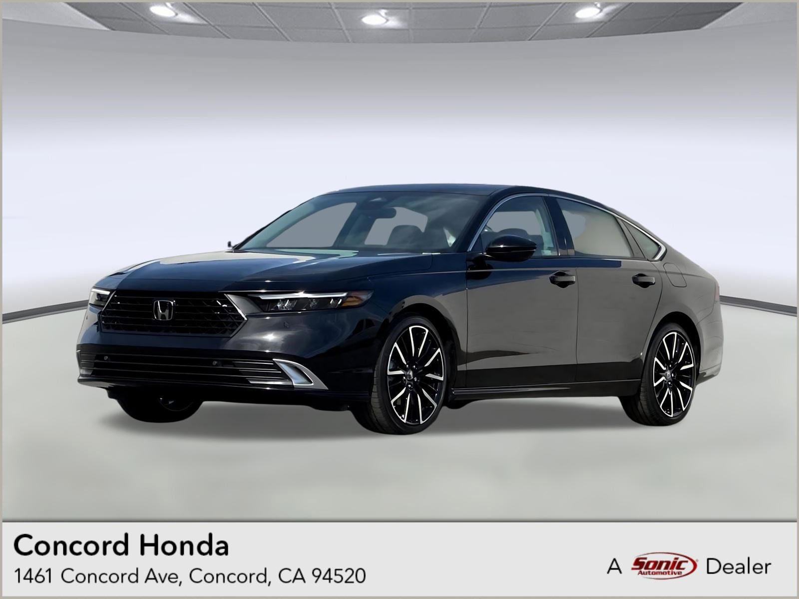 2026 Honda Accord Hybrid Touring's photo