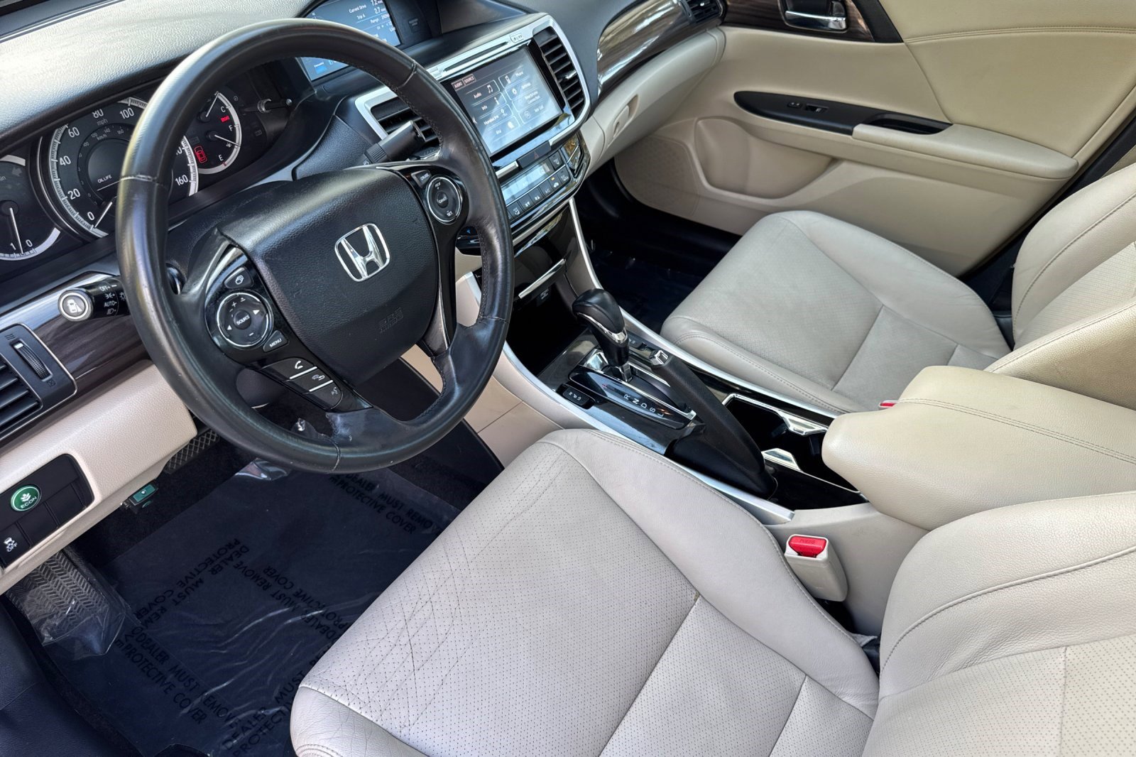 2017 Honda Accord EX-L photo 3