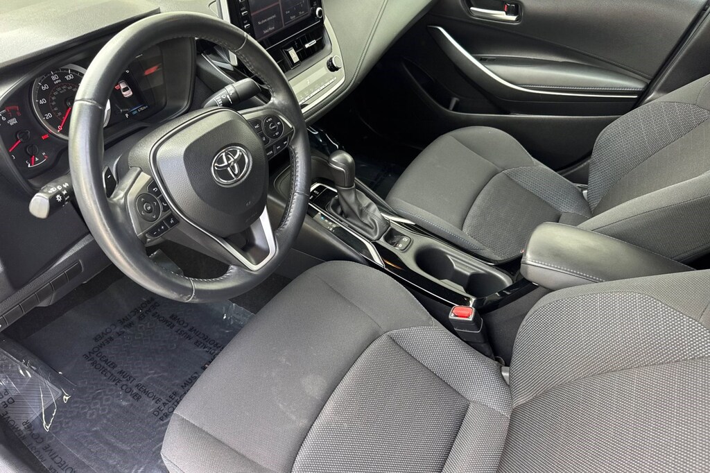 Used 2020 Toyota Corolla SE Sedan