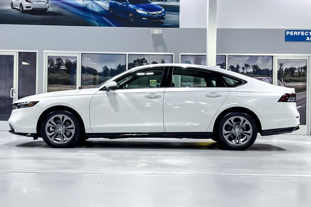 Used 2024 Honda Accord Hybrid EX-L Sedan
