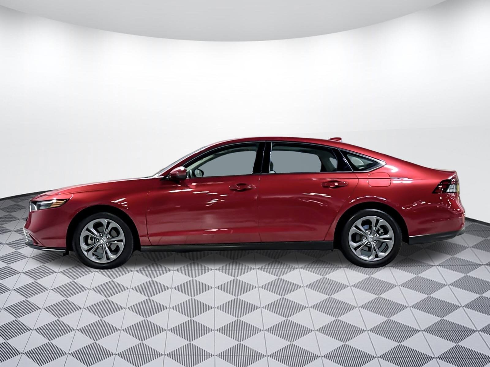 2023 Honda Accord EX photo 2