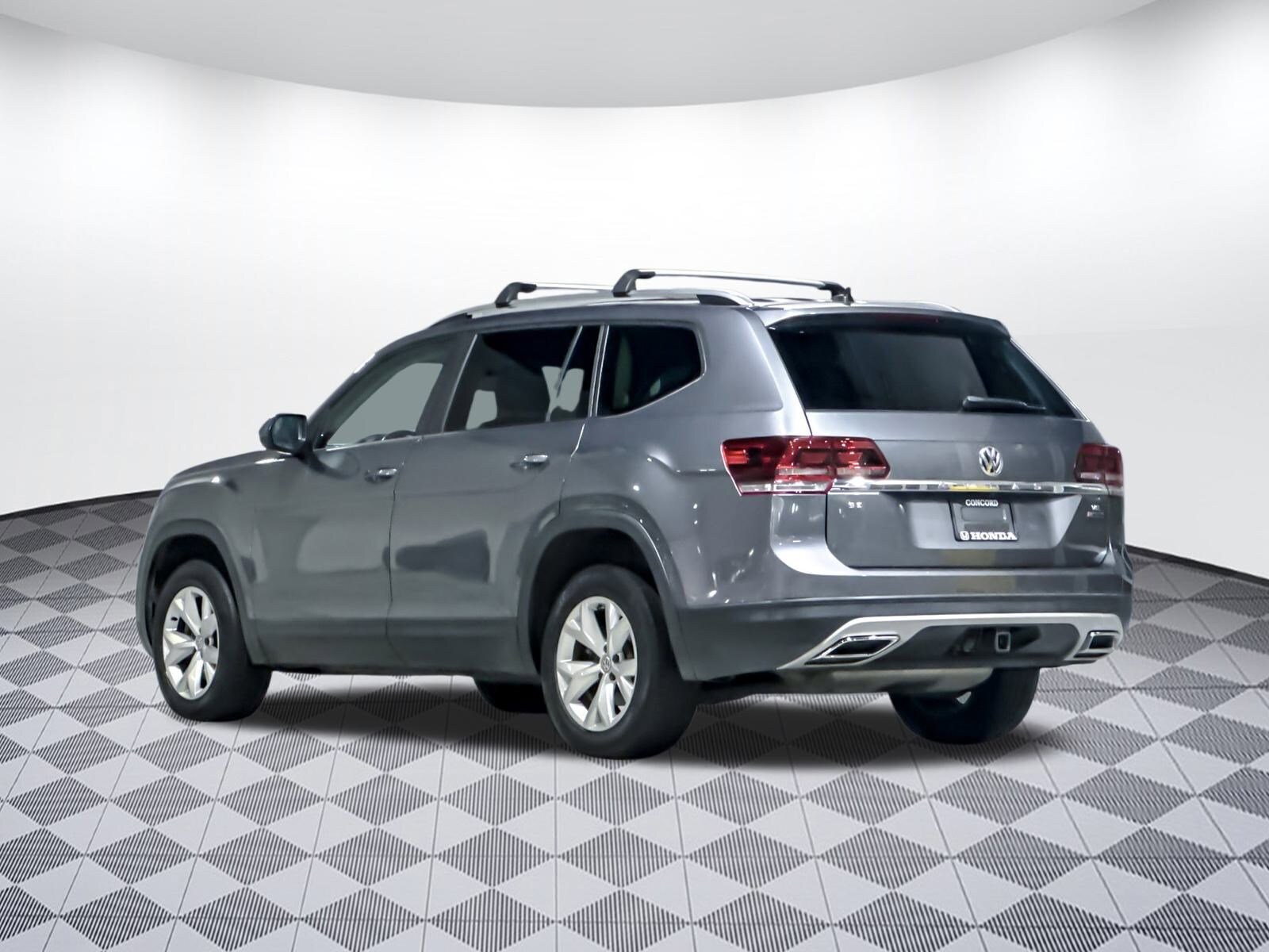 2019 Volkswagen Atlas V6 SE photo 3