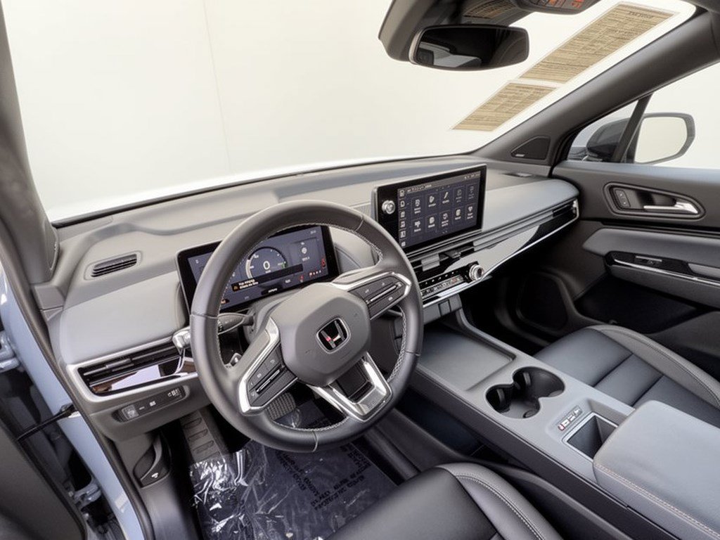 Used 2025 Honda Prologue Touring SUV