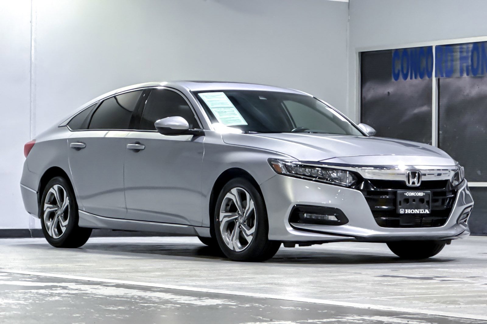 2018 Honda Accord EX-L w/Navi photo 5