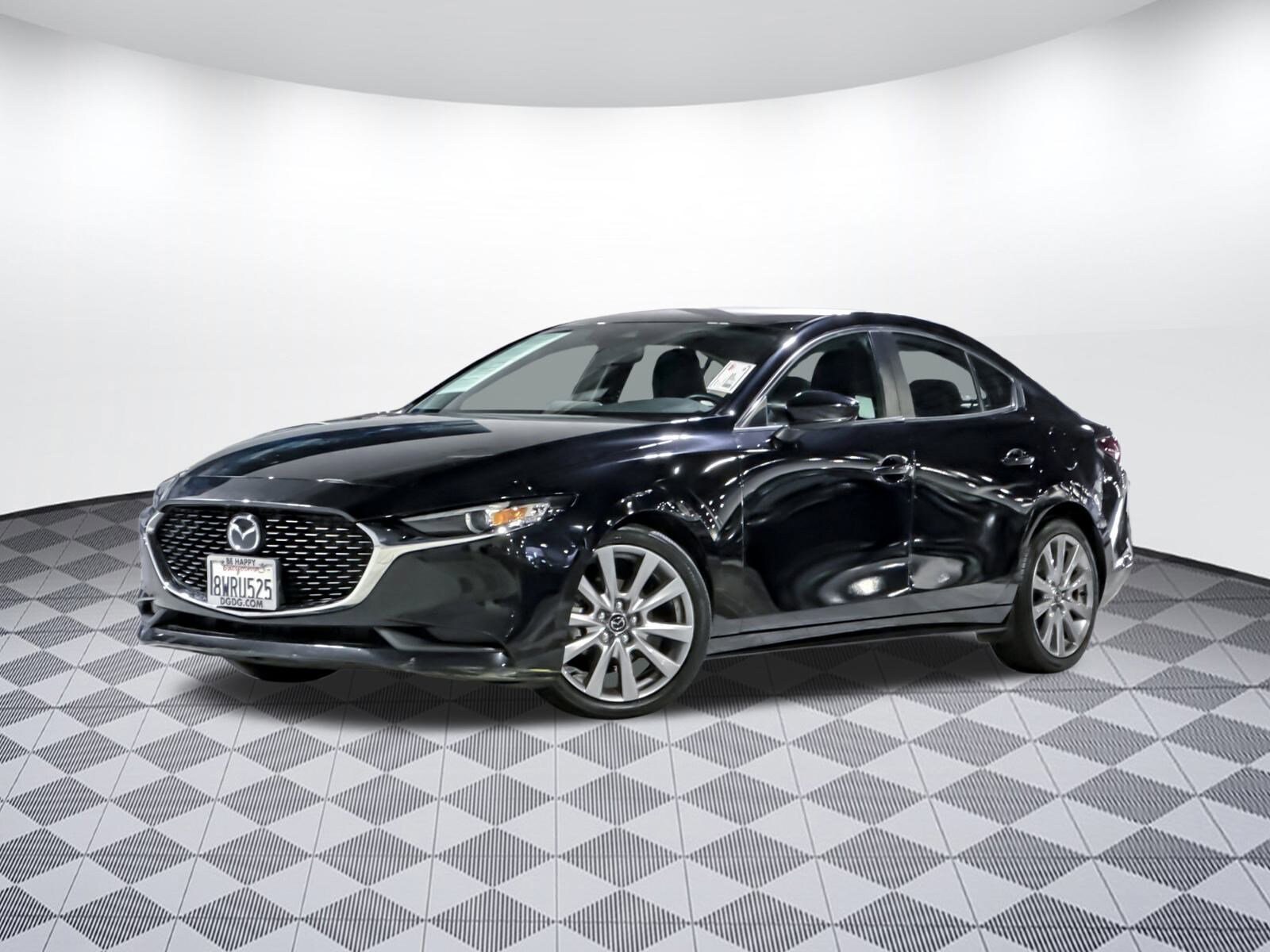 2021 Mazda Mazda3 Select photo 3