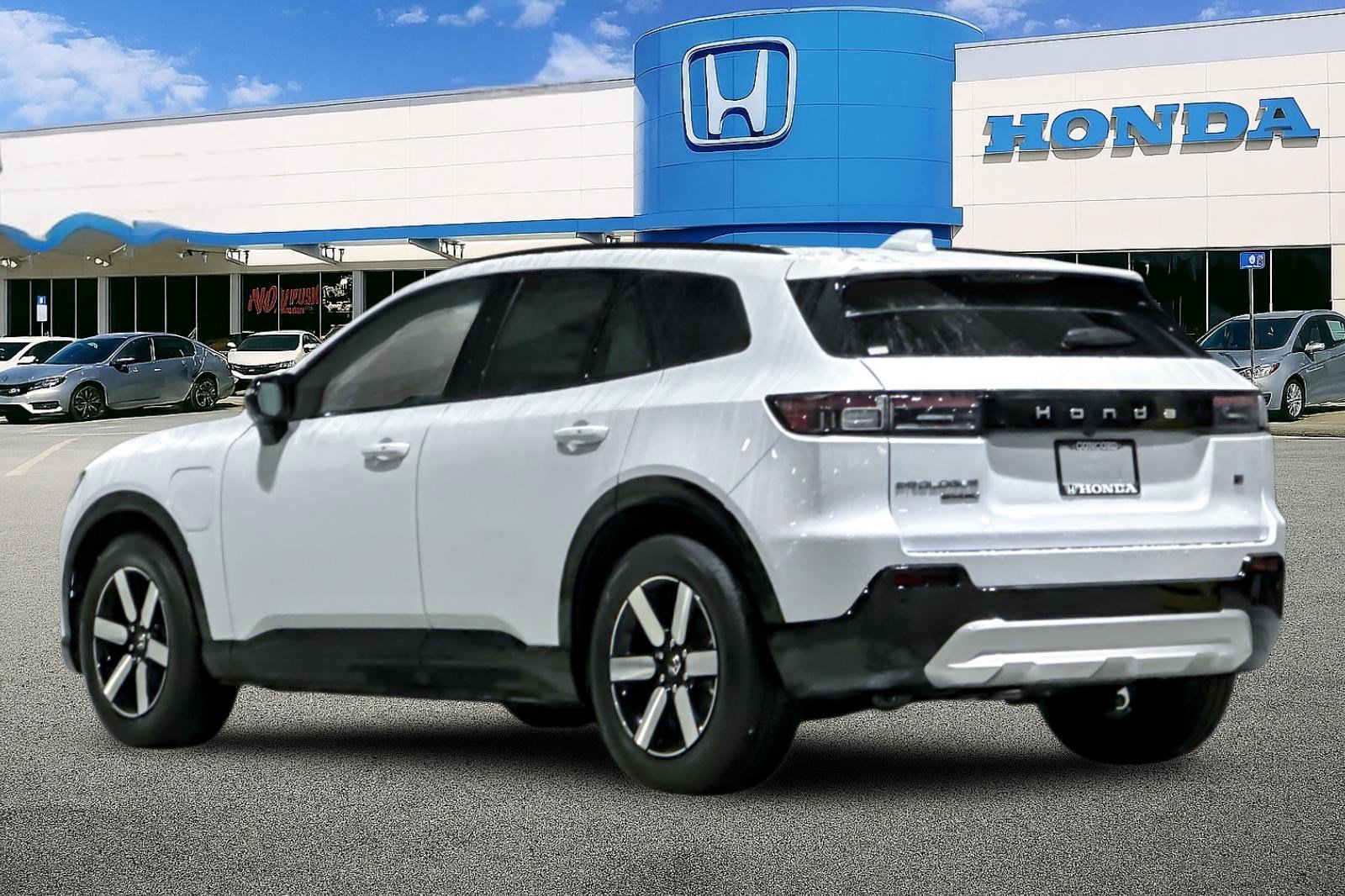 2026 Honda Prologue Touring photo 2