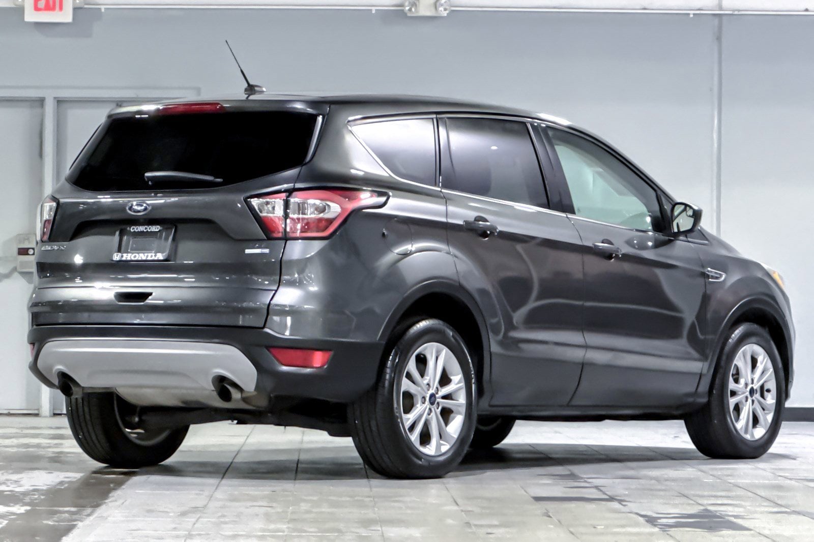 2017 Ford Escape SE photo 3