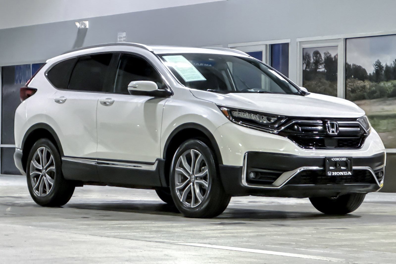 2022 Honda CR-V Touring photo 5