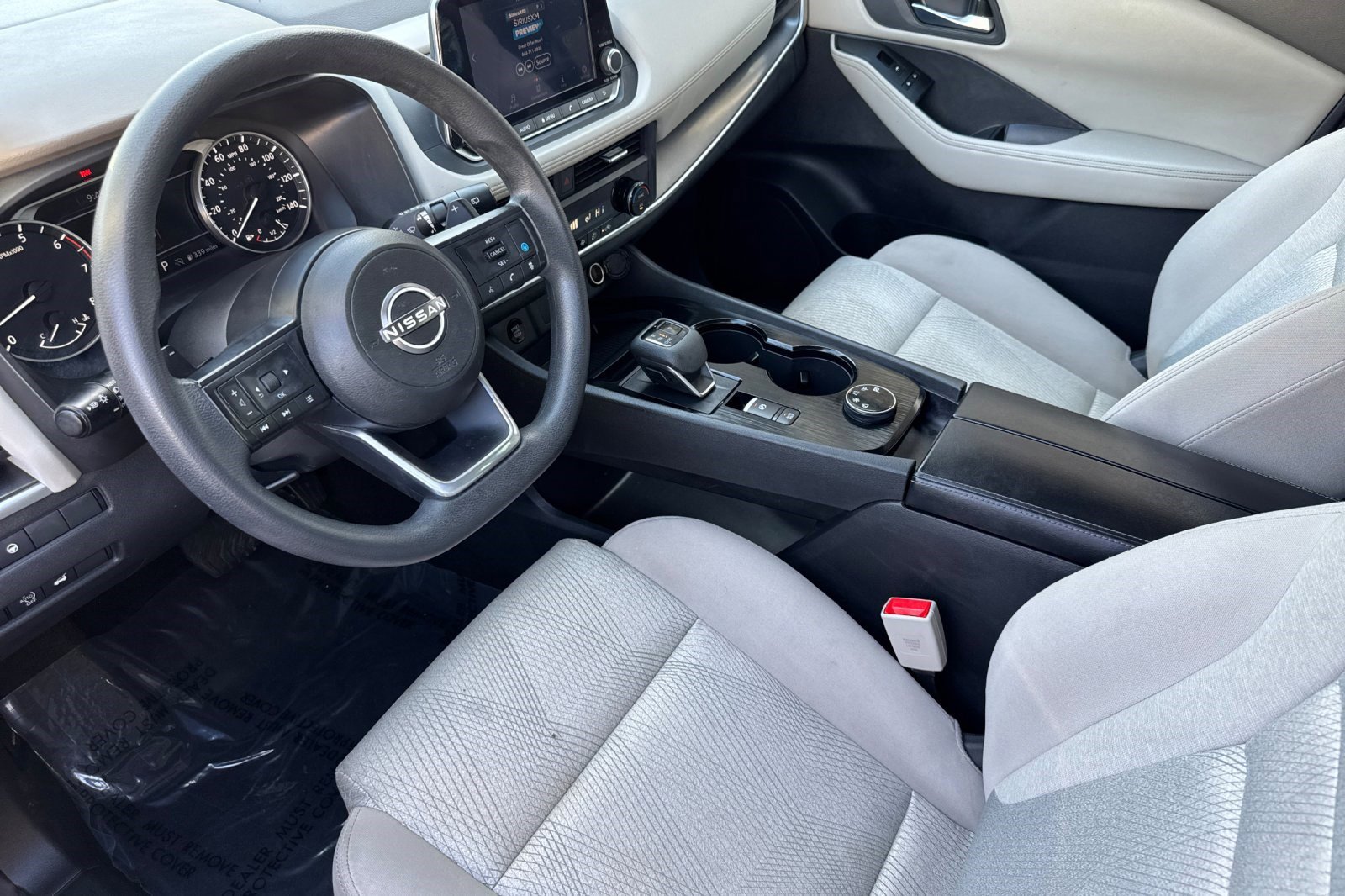 2024 Nissan Rogue SV photo 4