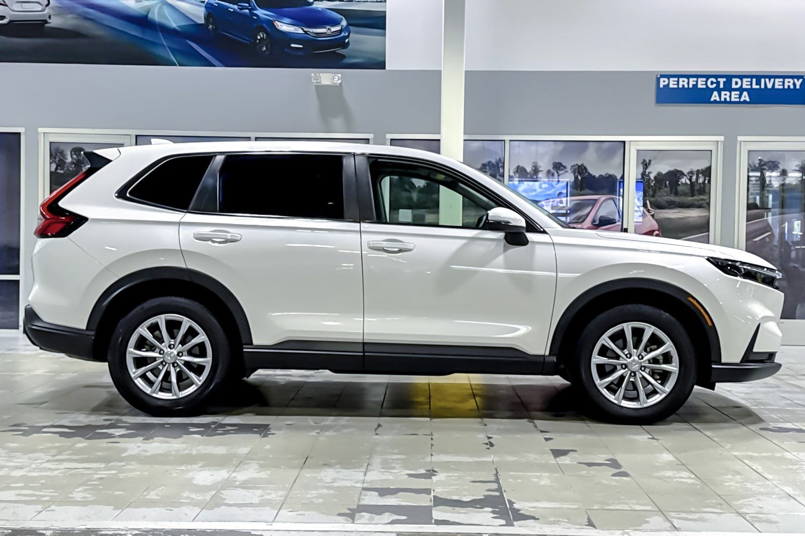 2023 Honda CR-V EX w/BSI photo 6