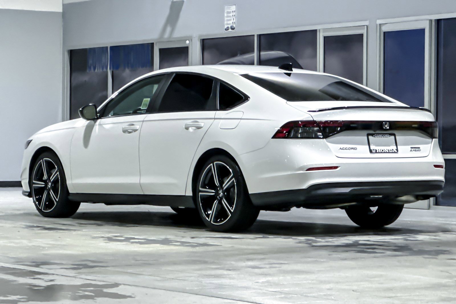 2024 Honda Accord Hybrid Sport photo 3