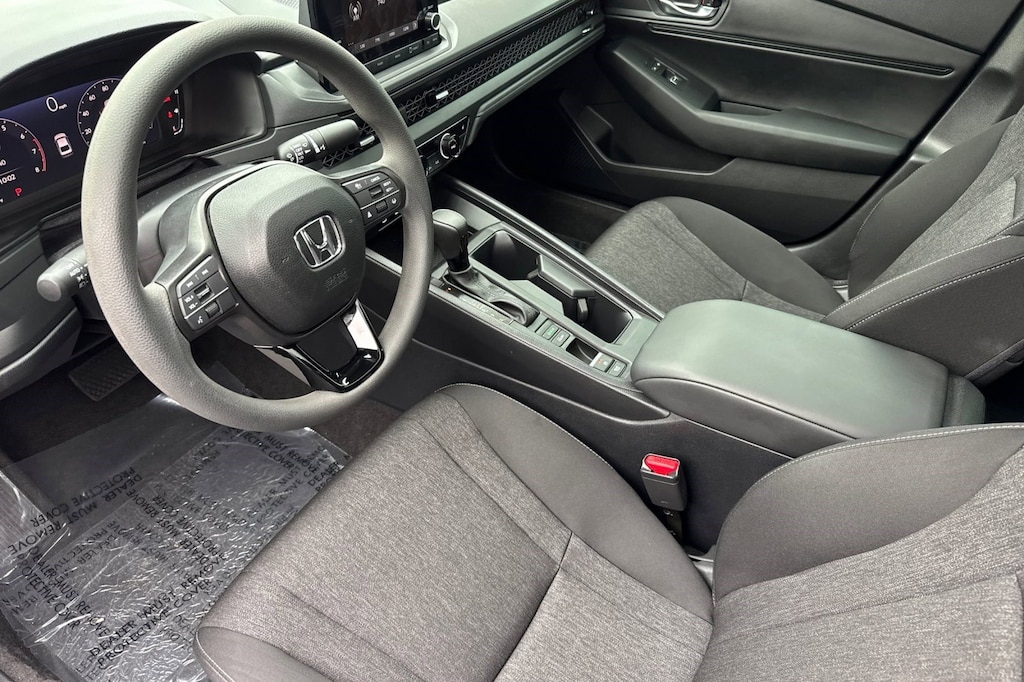 Used 2025 Honda Accord SE Sedan