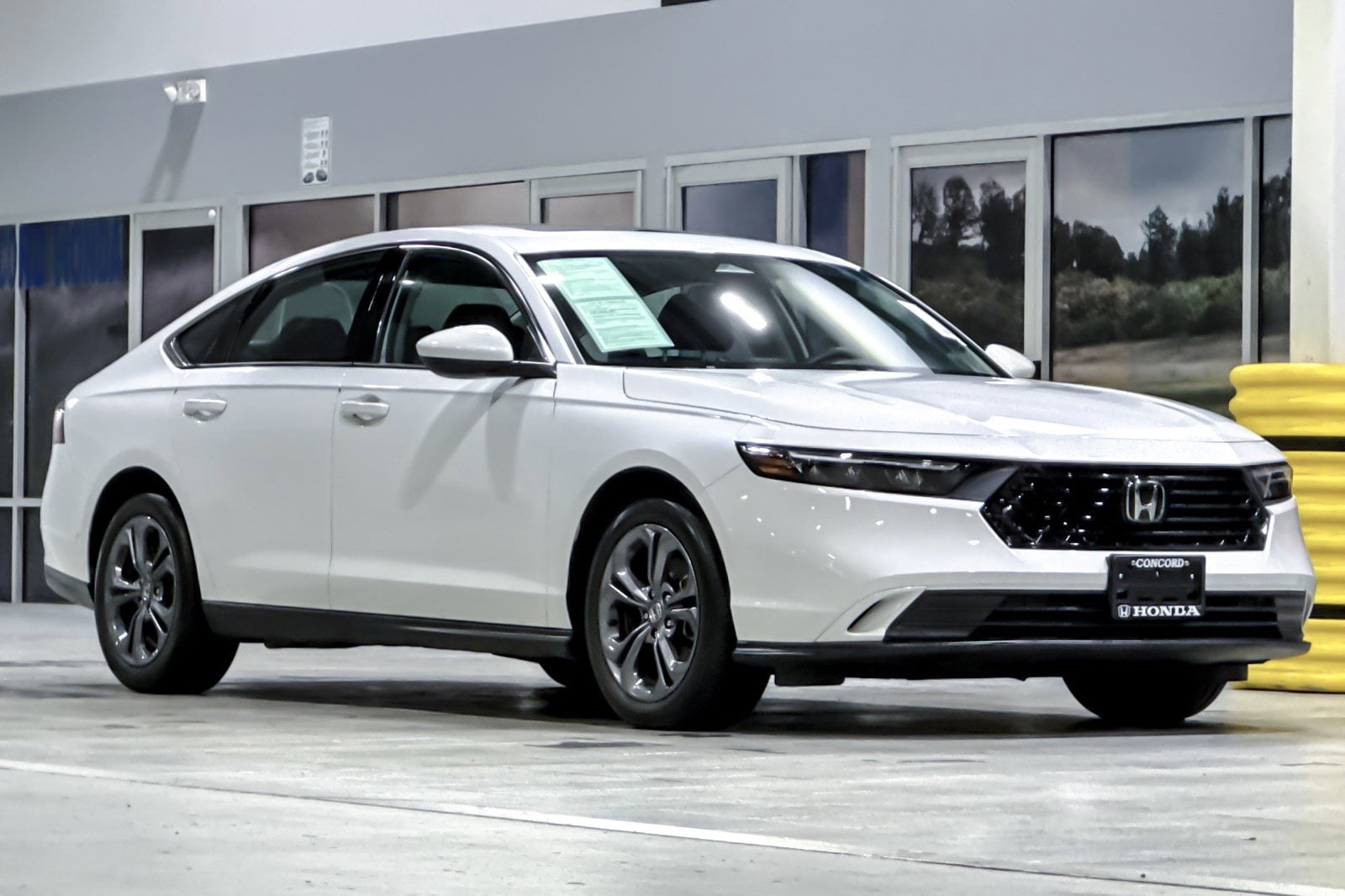 2023 Honda Accord EX w/BSI photo 5