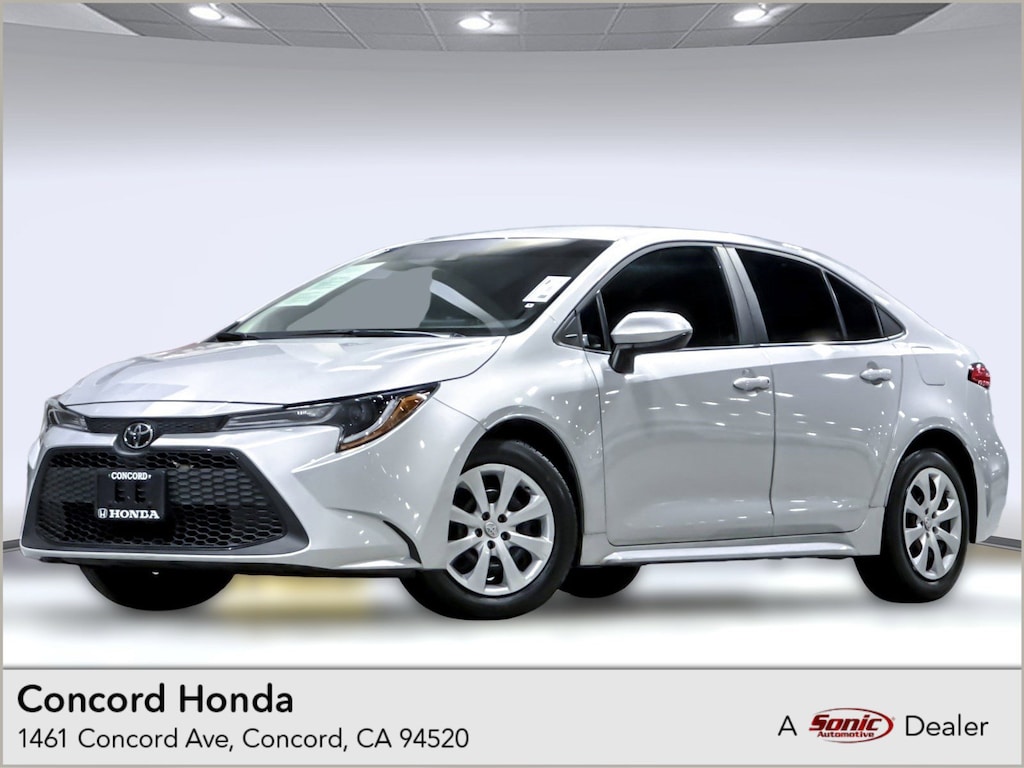 Used 2021 Toyota Corolla LE Sedan