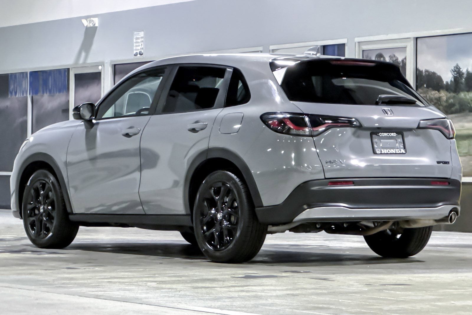 2025 Honda HR-V Sport photo 2