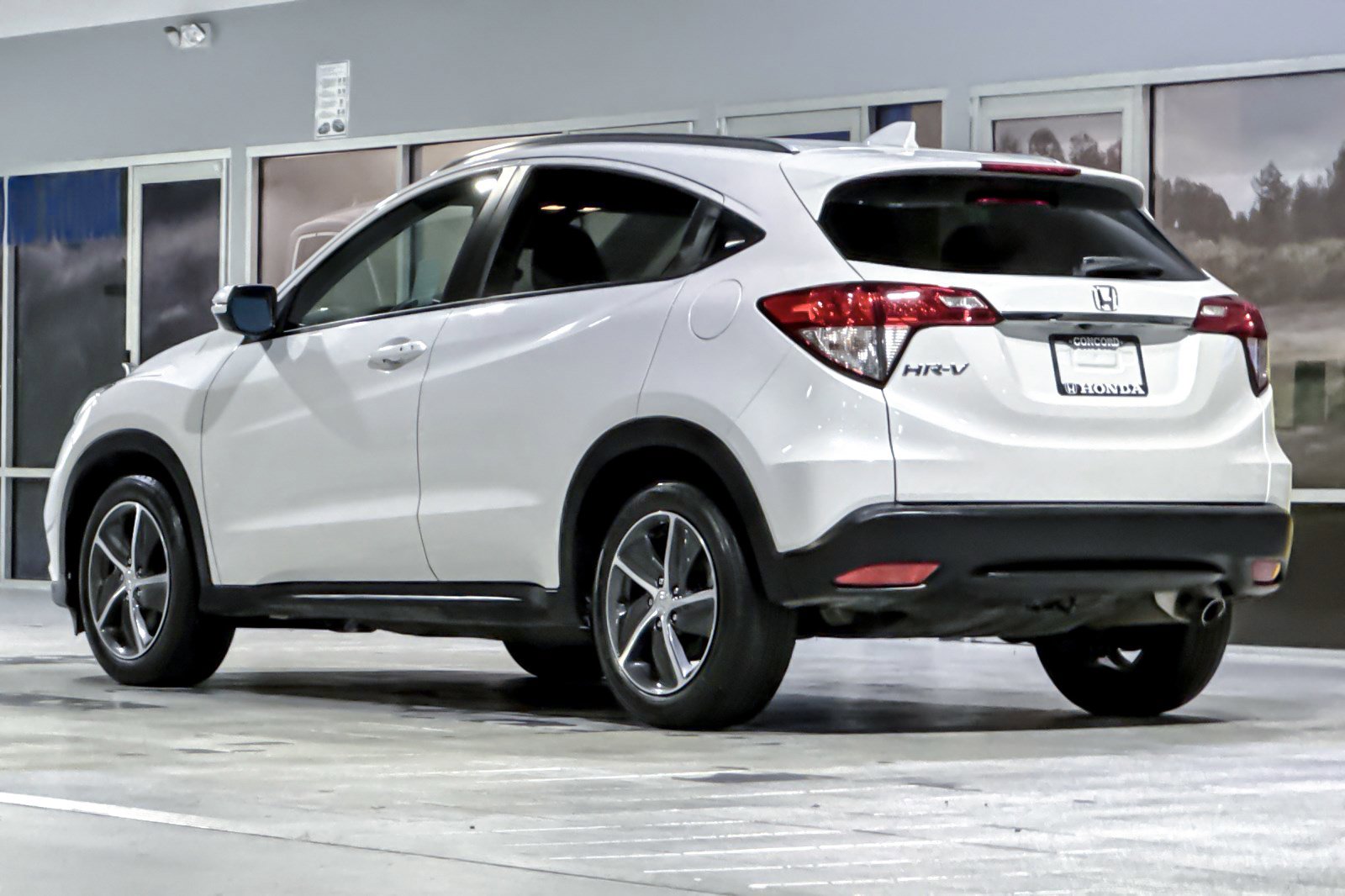 2022 Honda HR-V EX 2WD photo 2