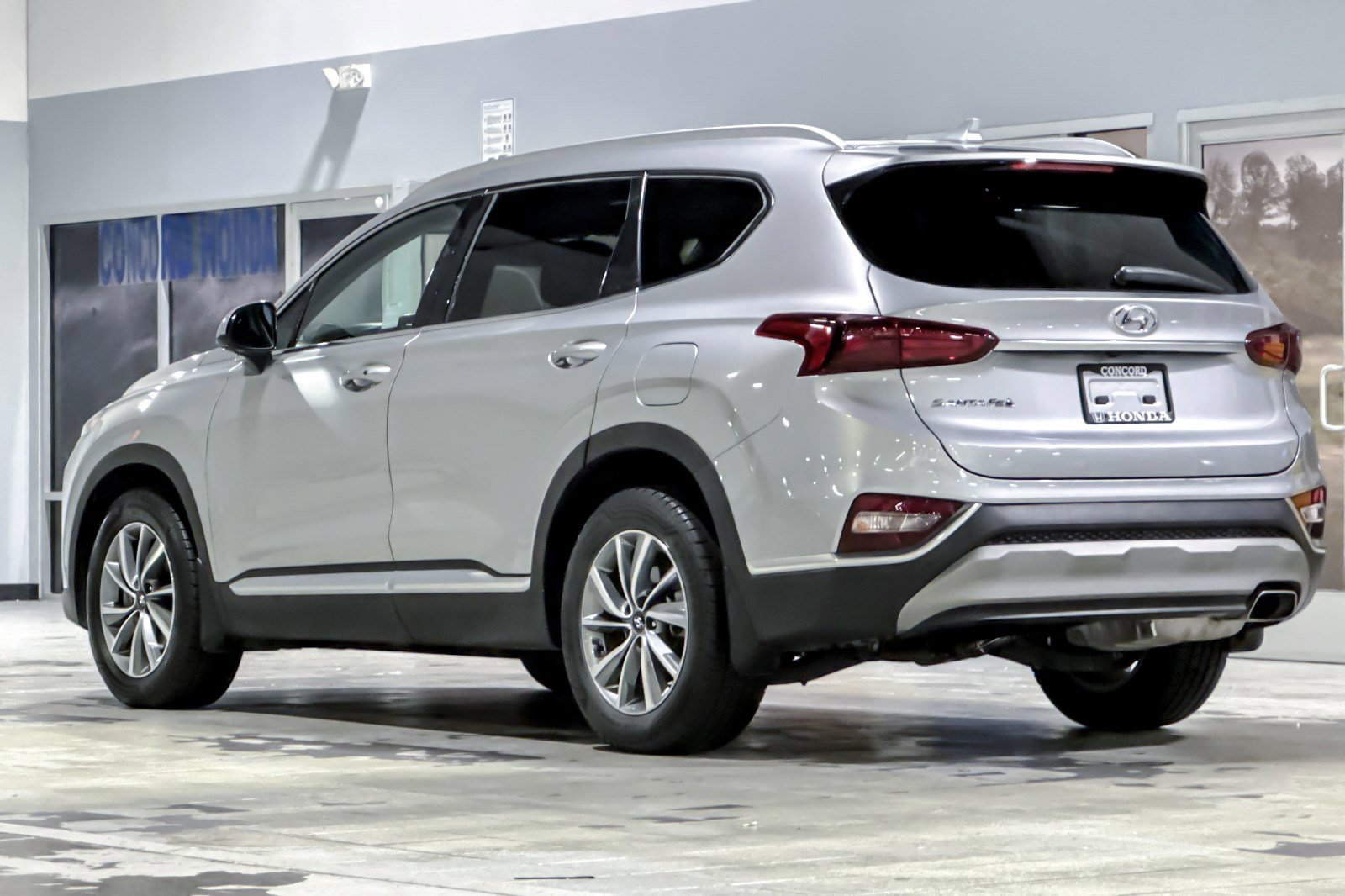 2020 Hyundai Santa Fe SEL photo 3