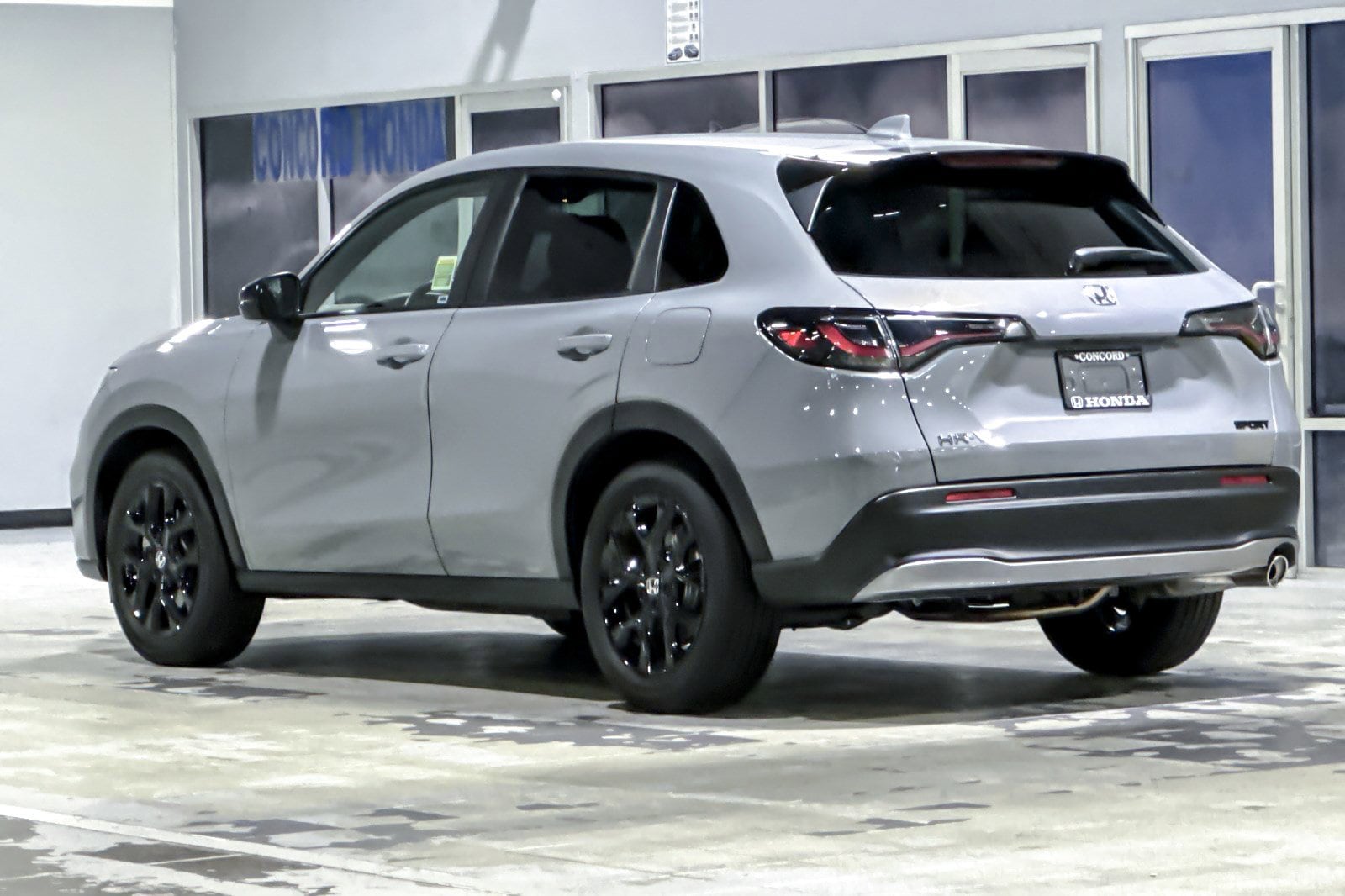 2025 Honda HR-V Sport photo 2