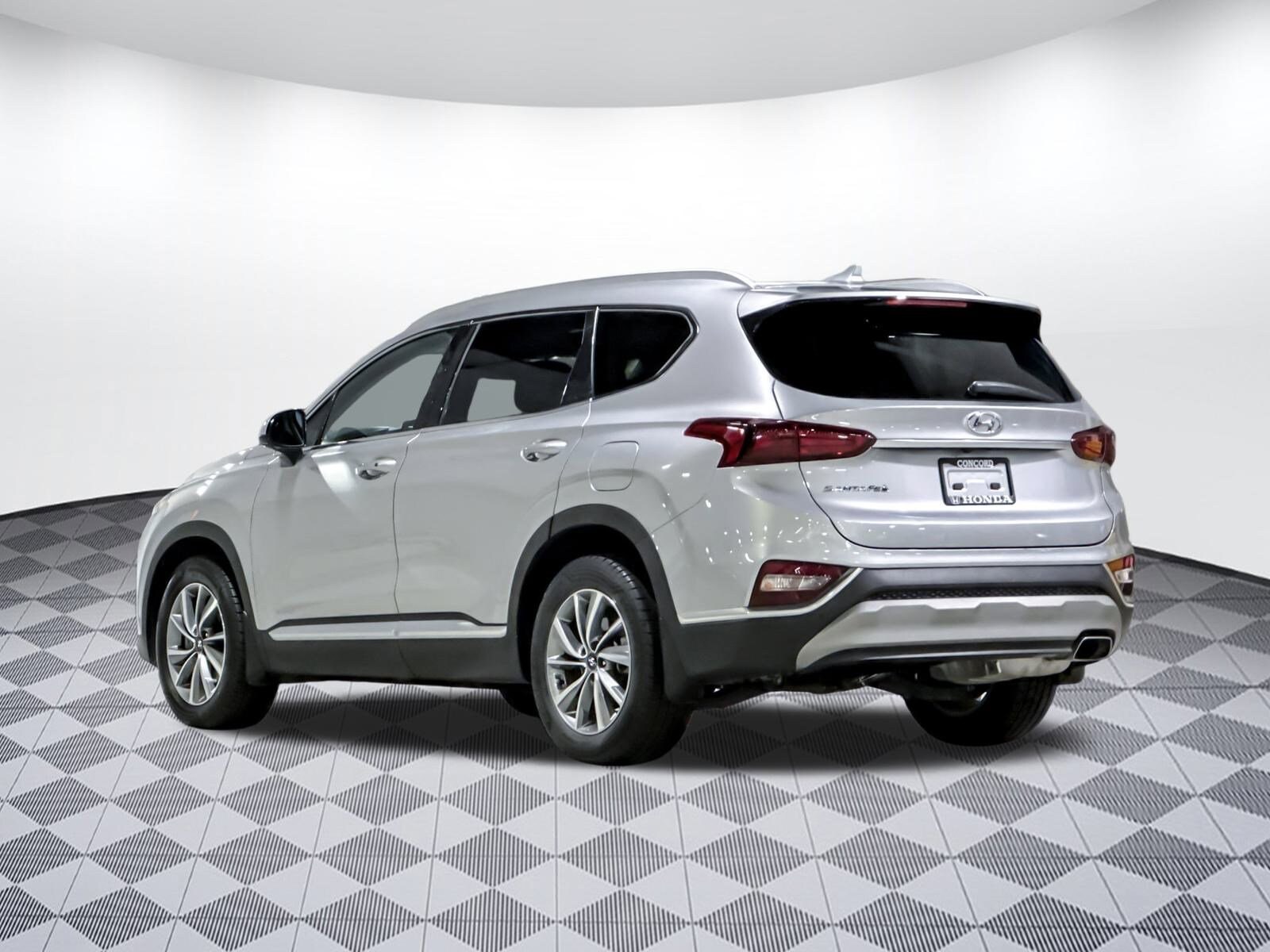 2020 Hyundai Santa Fe SEL photo 3