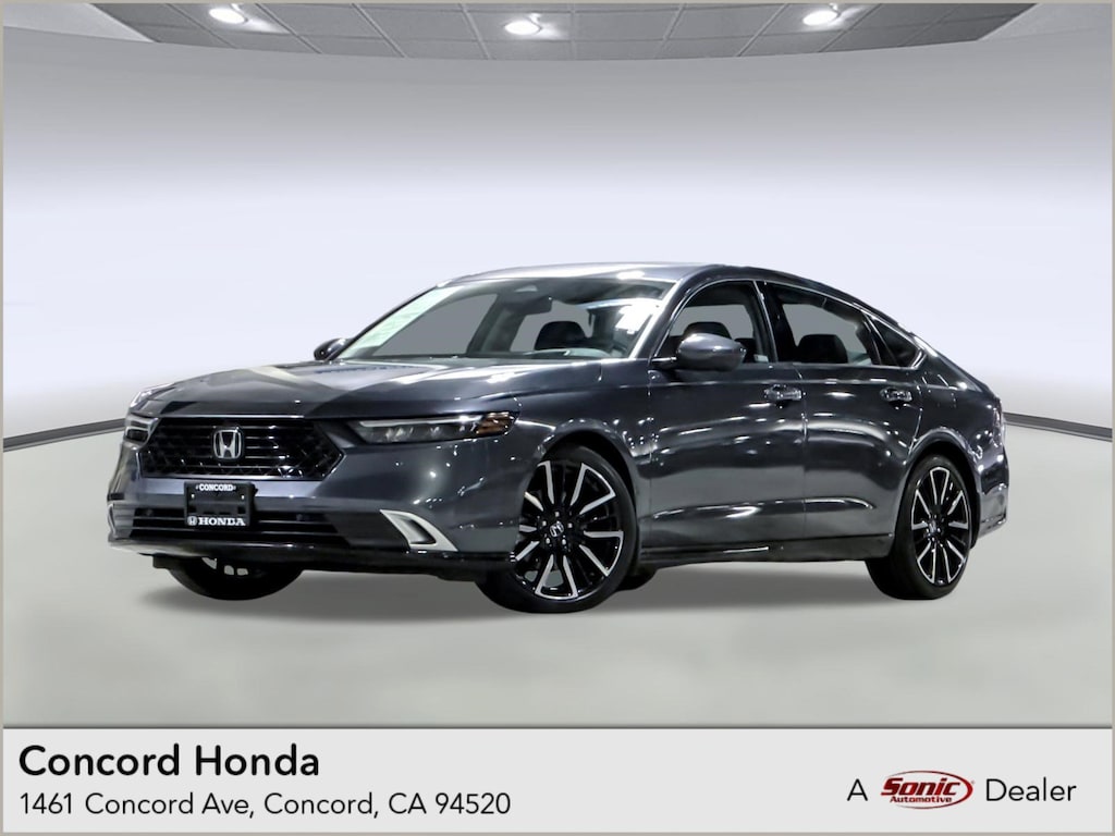 Used 2023 Honda Accord Hybrid Touring w/BSI Sedan
