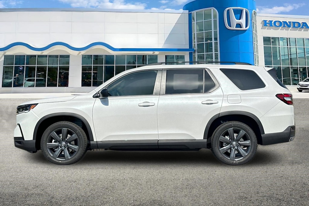 New 2025 Honda Pilot Sport SUV