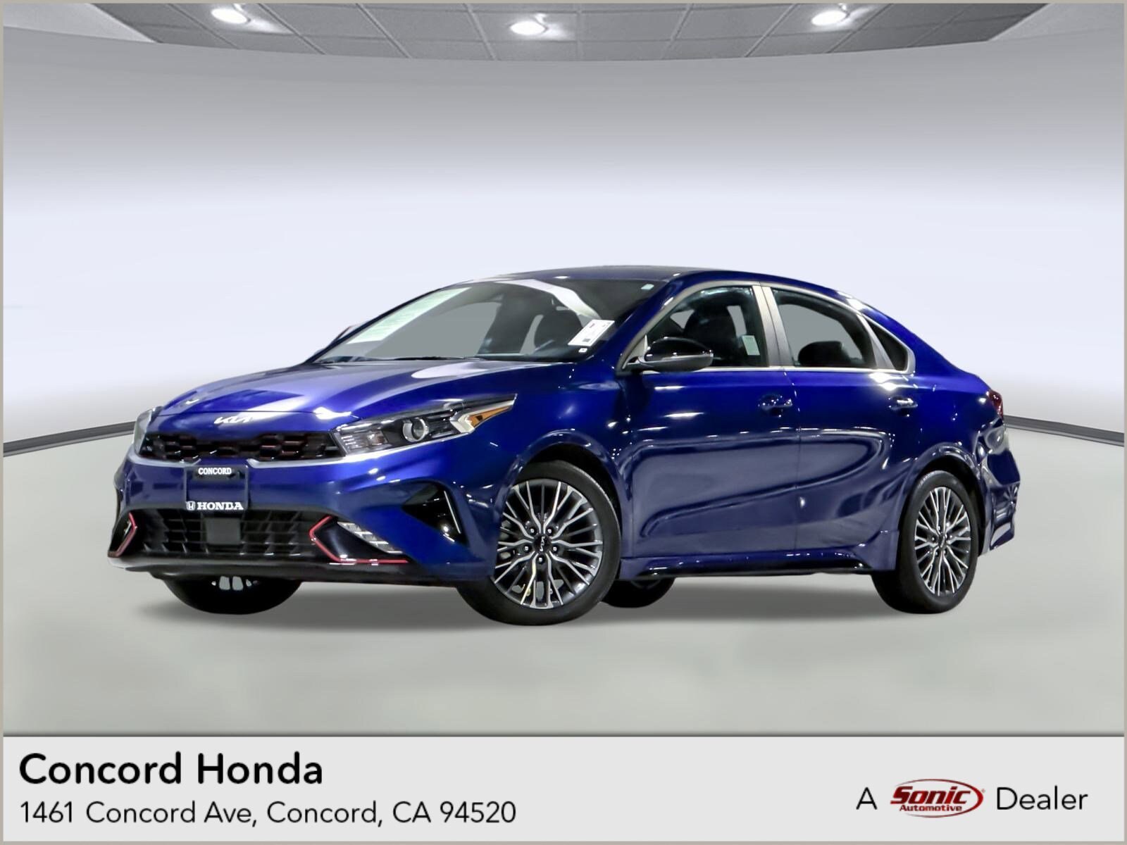 2024 Kia Forte GT-Line photo 2