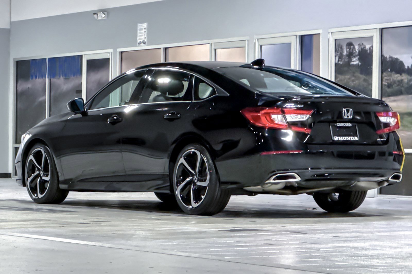 2022 Honda Accord Sport 1.5T photo 3