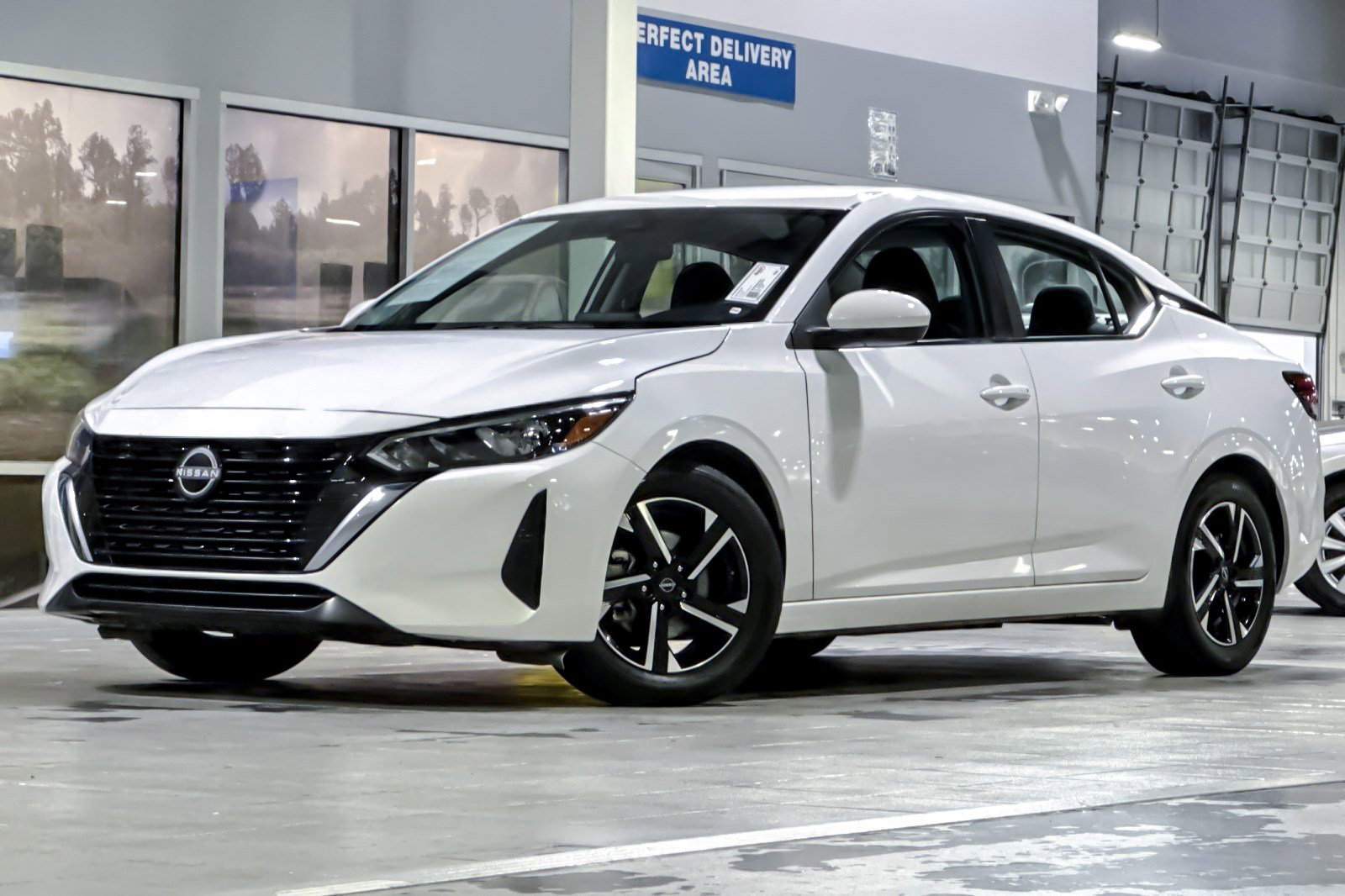 2024 Nissan Sentra SV photo 2