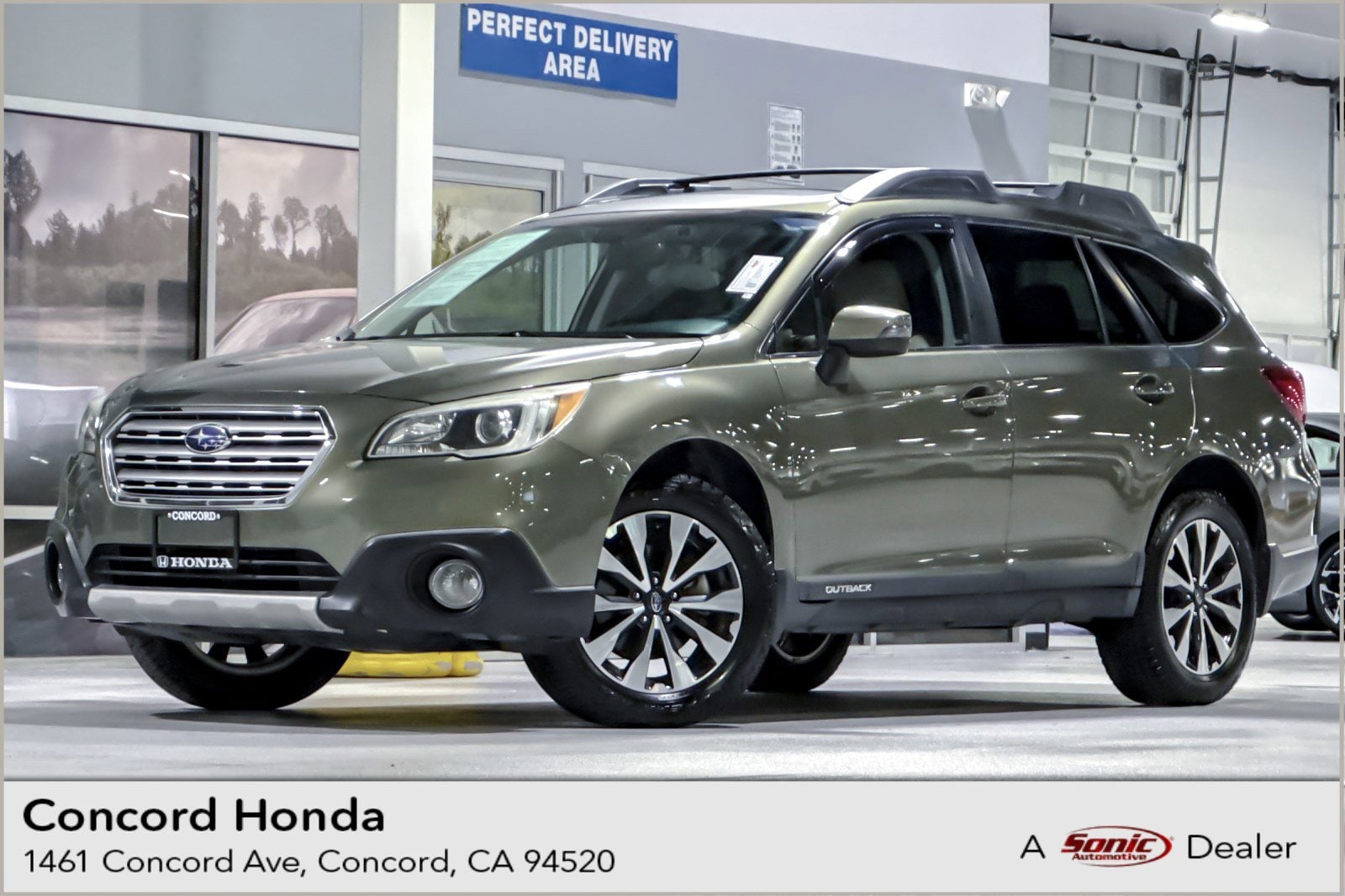 2016 Subaru Outback 2.5i Limited CVT PZEV's photo