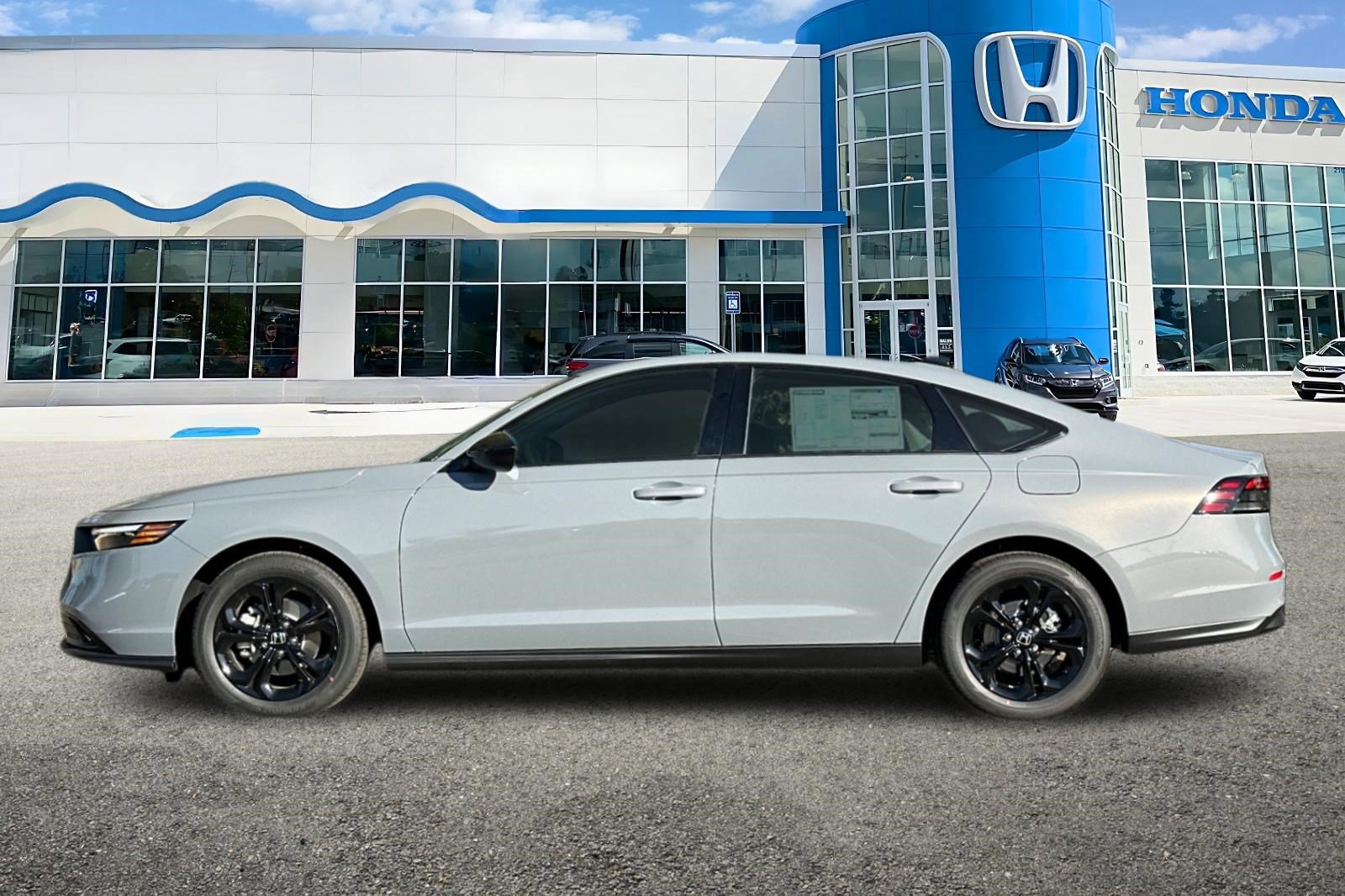 2025 Honda Accord SE photo 2