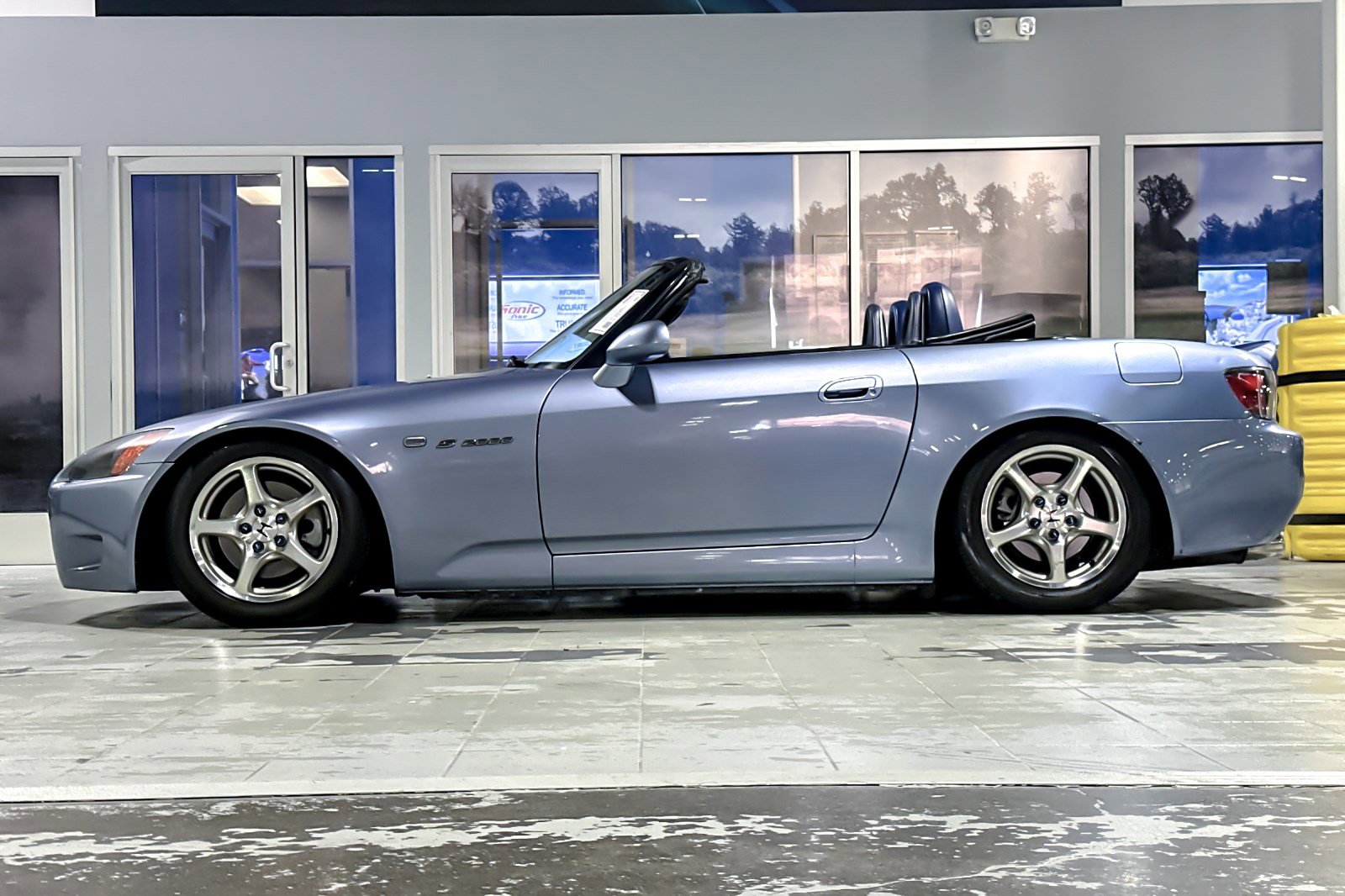 2003 Honda S2000 Base photo 2