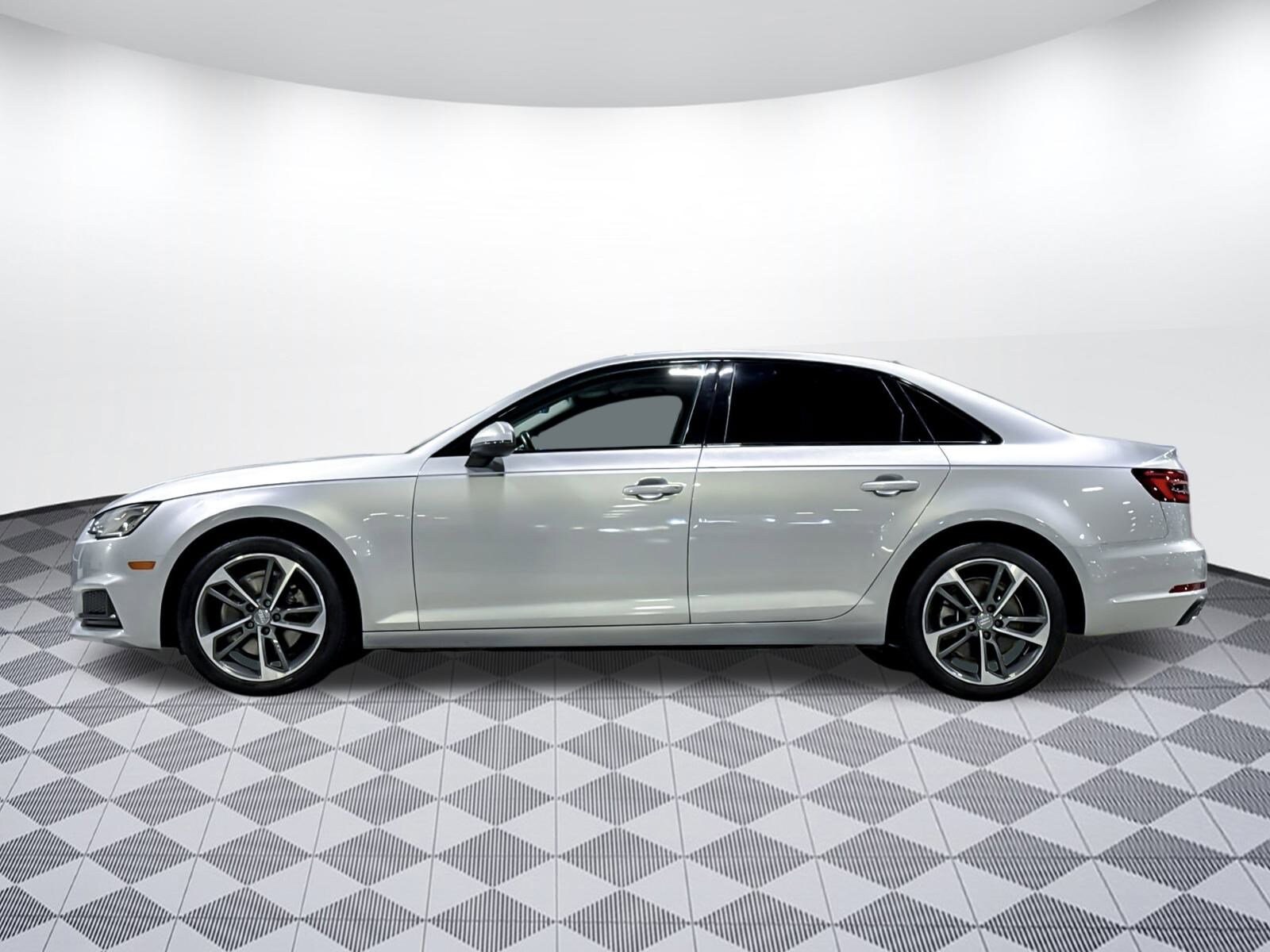 2019 Audi A4 2.0T Premium photo 2